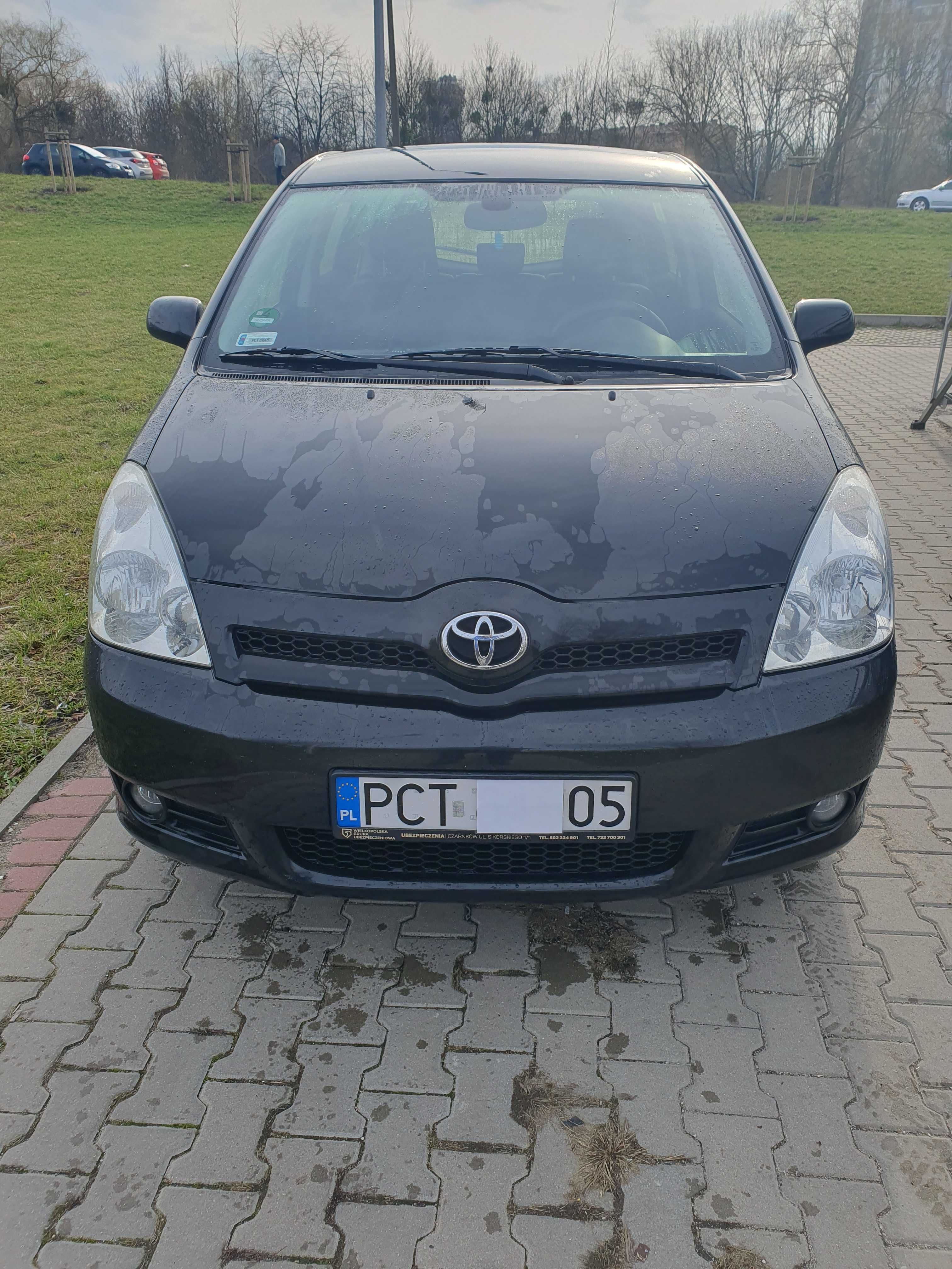 Sprzedam TOYOTA Corolla Verso