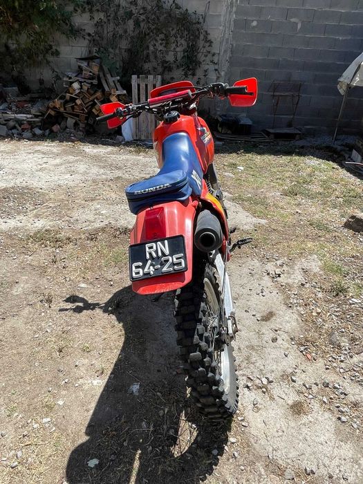 Honda XR 600 (ano 1985)