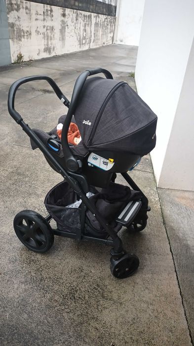 Conjunto Carrinho e Babycok