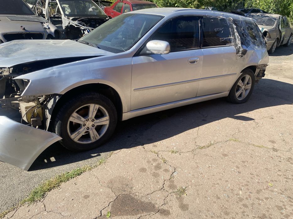 Subaru LEGASU 2004р 2.0 бензин