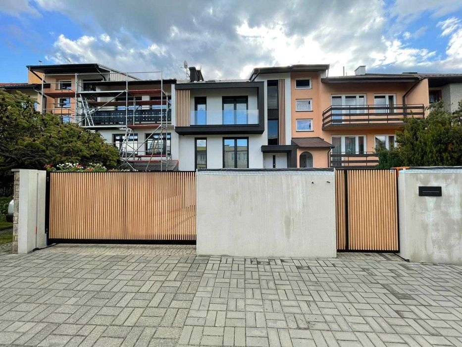 Nowoczesne ogrodzenie aluminiowe | KAPRYS | ALUBRAM