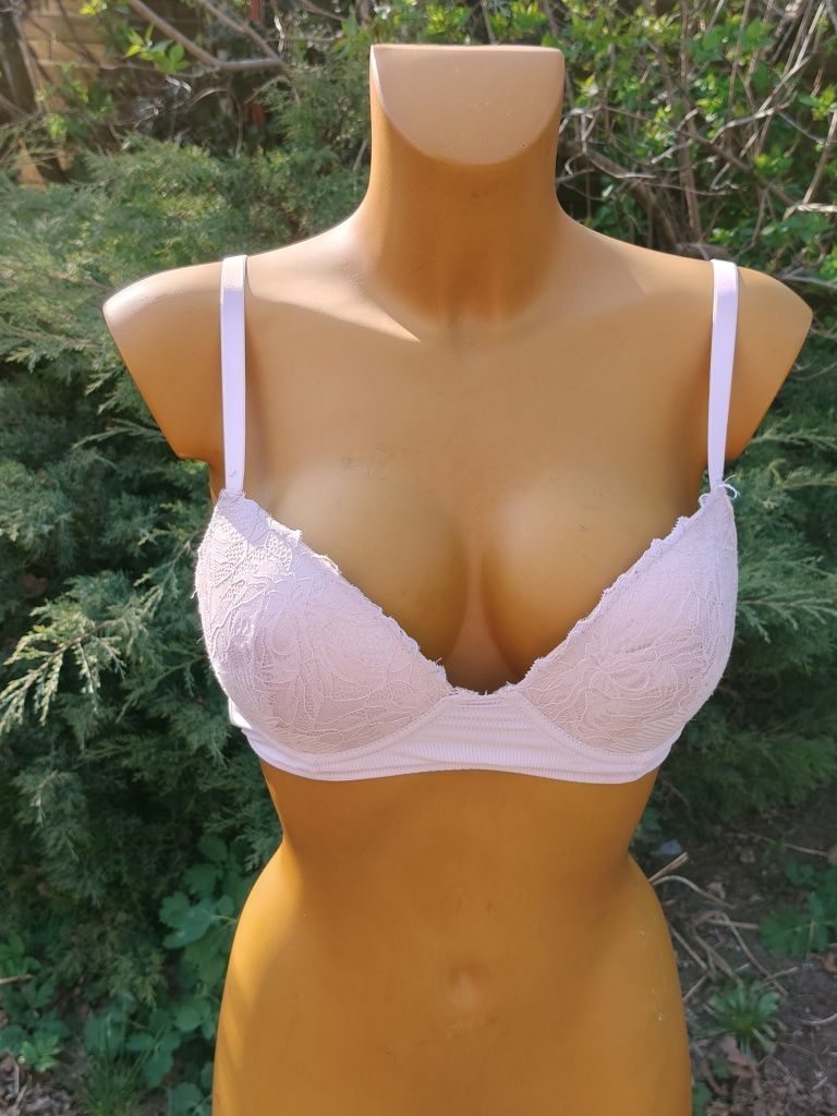 Biustonosz damski rozmiar 75A