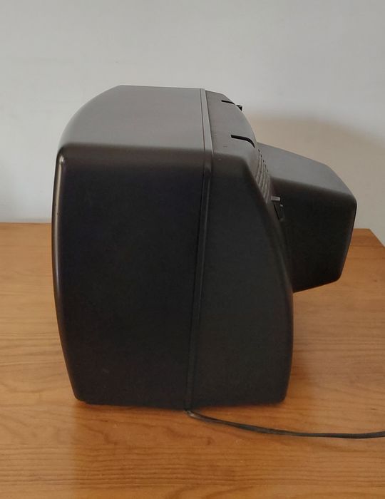 TV Sanyo CEP 1497E