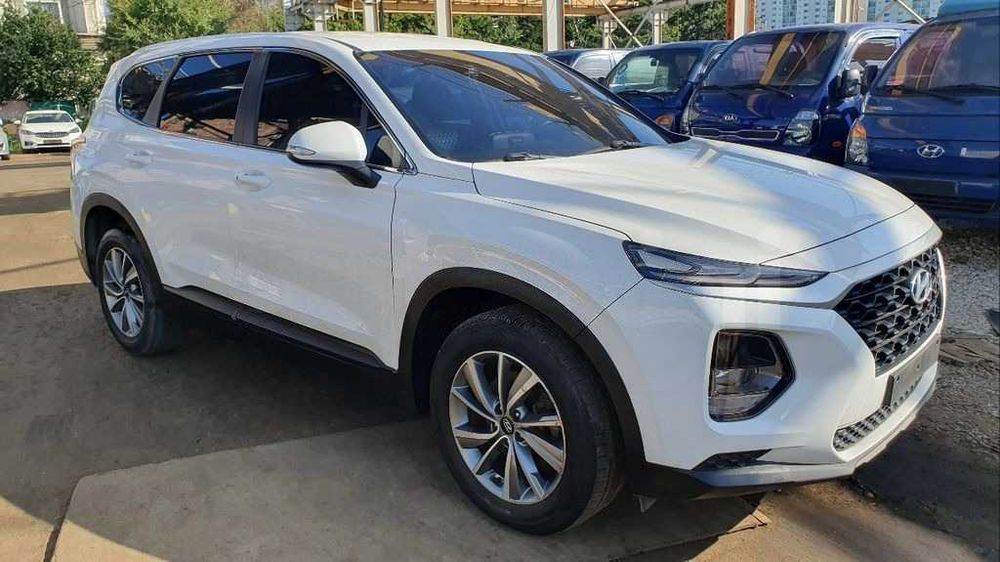 Hyundai Santa Fe 2WD