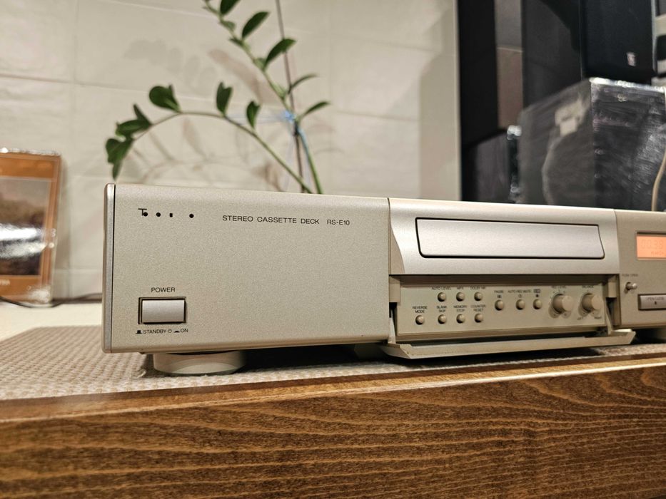 Дека Technics RS E10 HIFI Cassette Deck