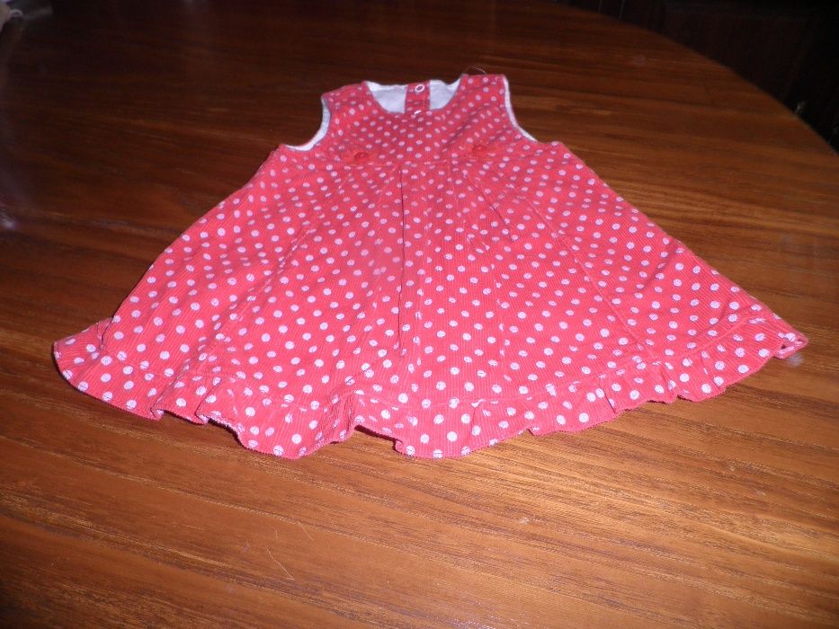 Vestidos de crianca e tambem de cerimonia