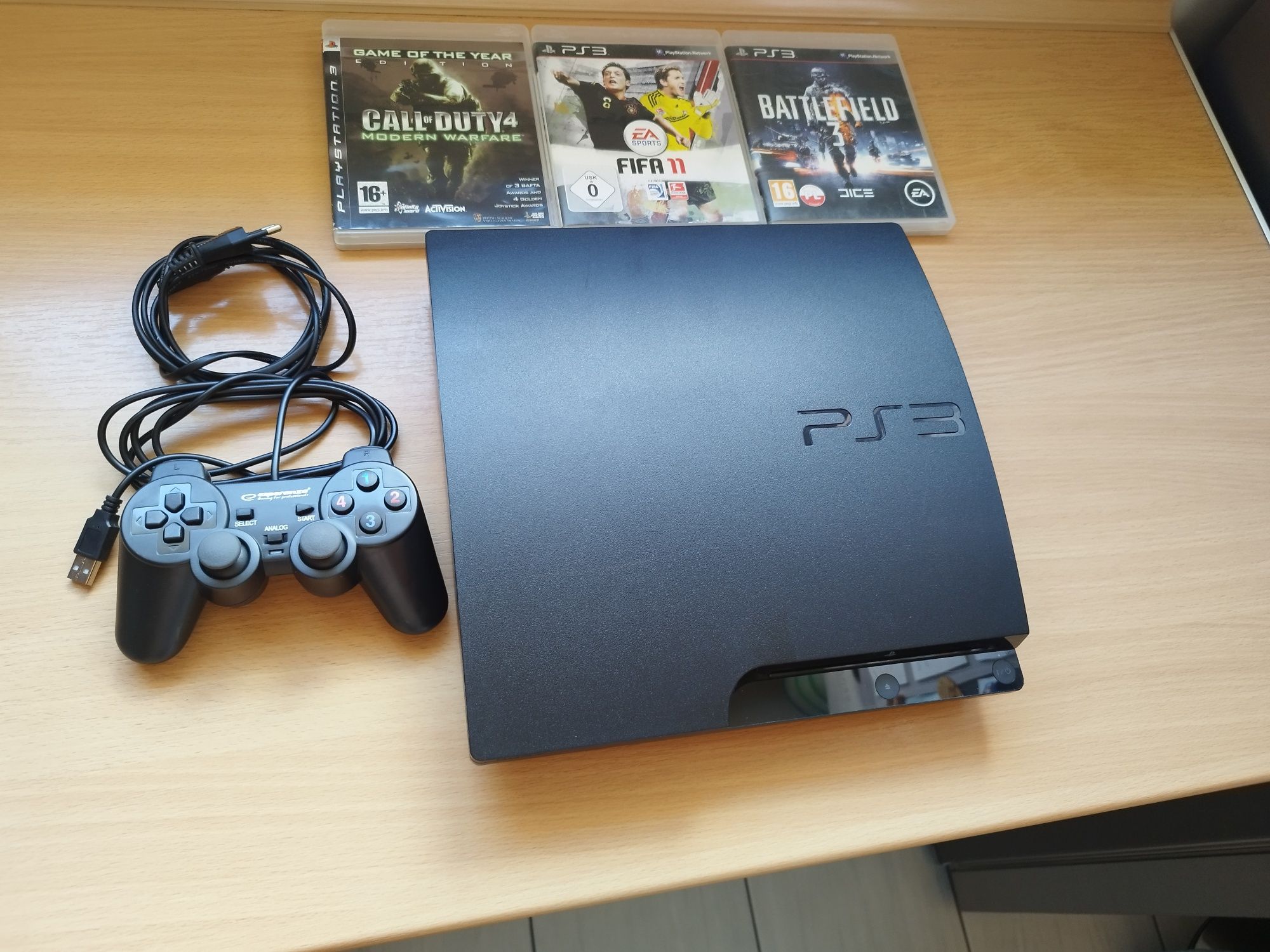 Konsola ps3, PlayStation 3 slim, stan bardzo dobry, wysyłka olx