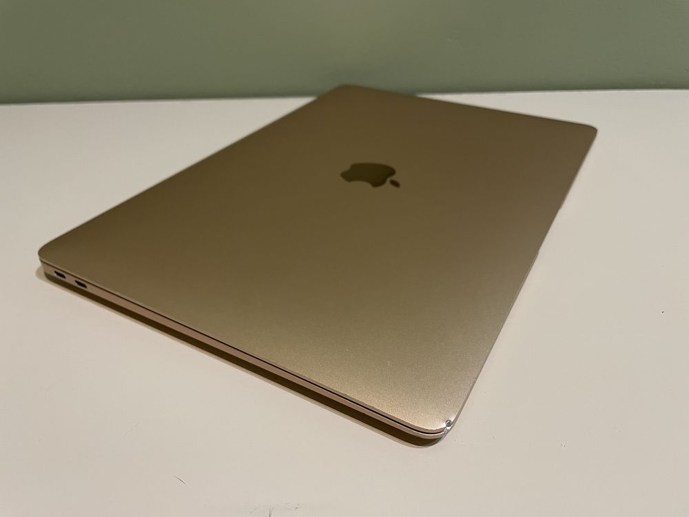 MacBook Air 13 A2179 rose gold, 2020 з коробкою