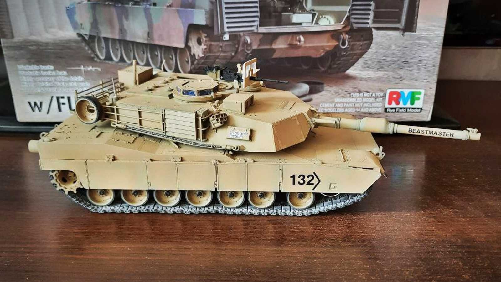 Модель танка в сборе Abrams M1A2, 1:35 масштаб, Rye Field Model