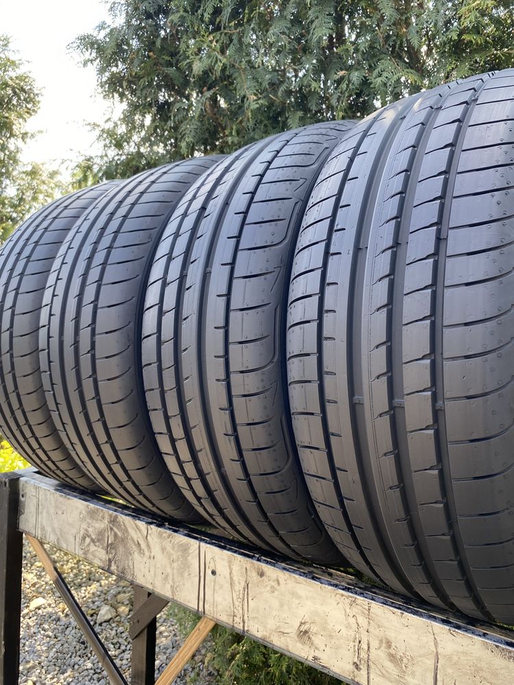 205/40/18 Sprzedam komplet opon Goodyear RSC