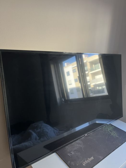 Vende-se TV Smart Lg de 55”
