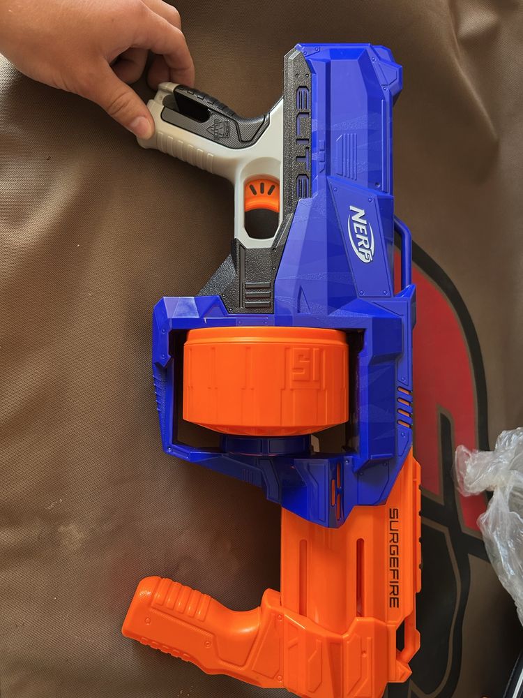 Zestaw nerf (modulus,splitstrike,strongarm,surgefire i dualstrike)