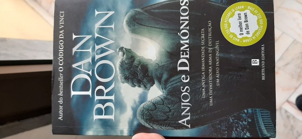 Livro em muito bom estado Faço entrega domicílio