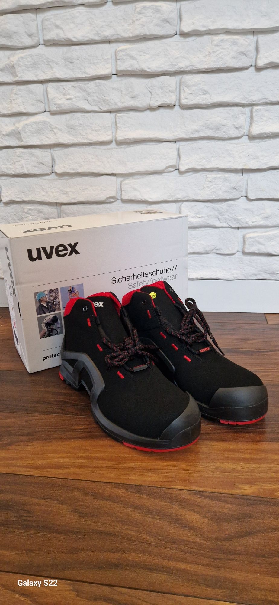 Buty Uvex rozmiar 43