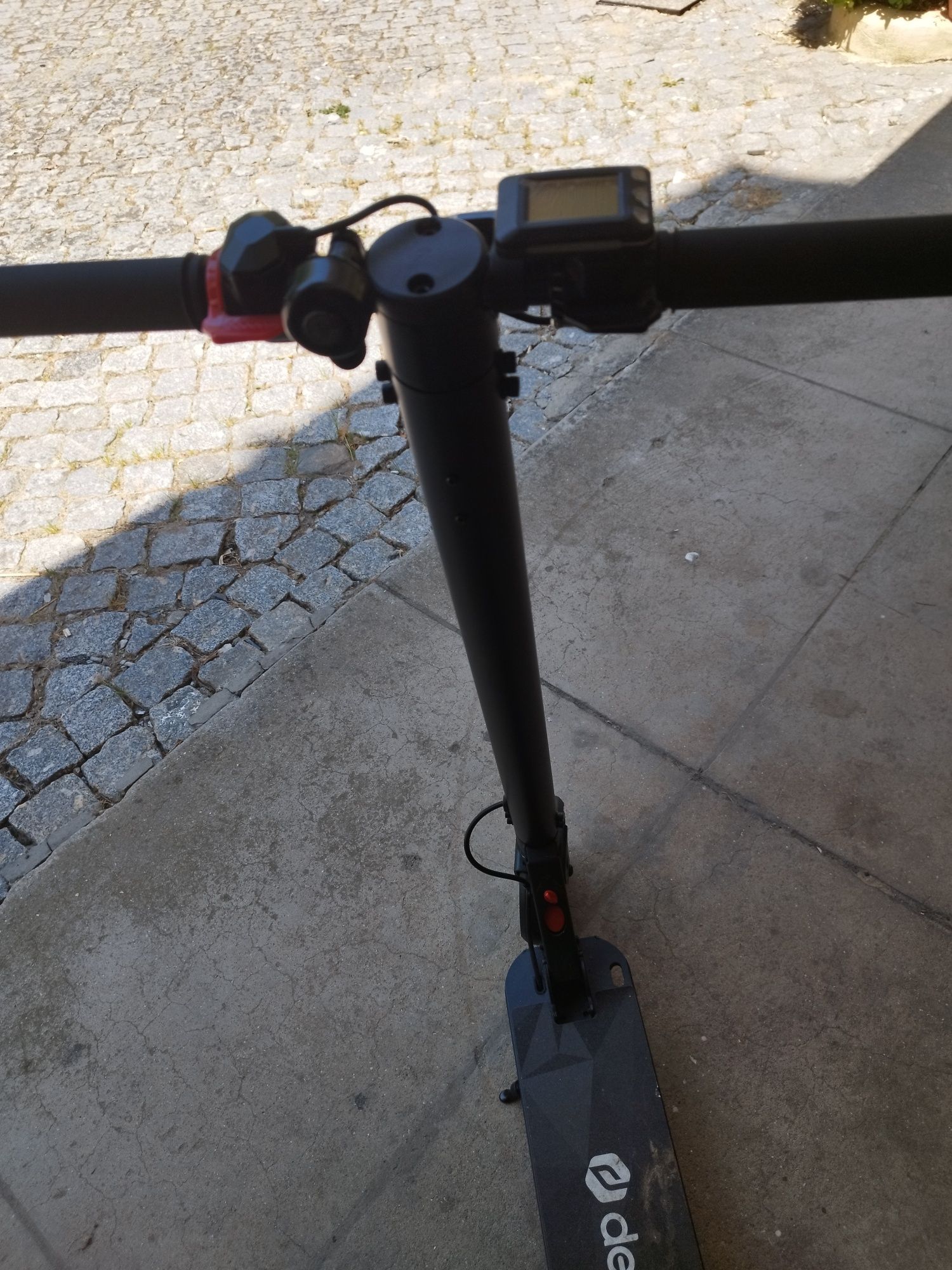 Trotinet elétrica