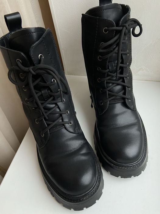 Зимові жіночі шкіряні чоботи