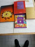 LIVROS-CONJUNTO DE TRÊS LIVROS: ASTROLOGIA, ORÁCULO E TARÔ