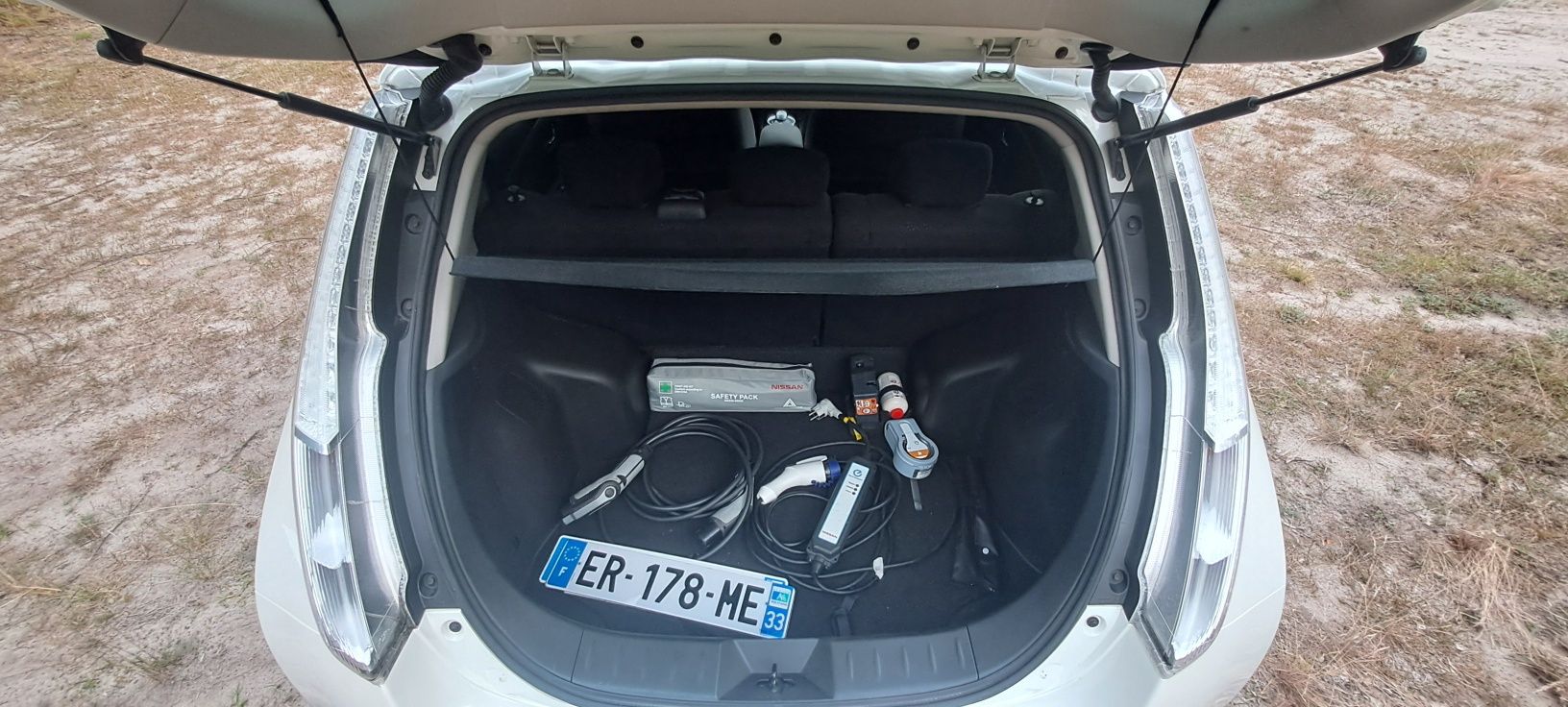 Продається нісан ліф/Nissan Leaf