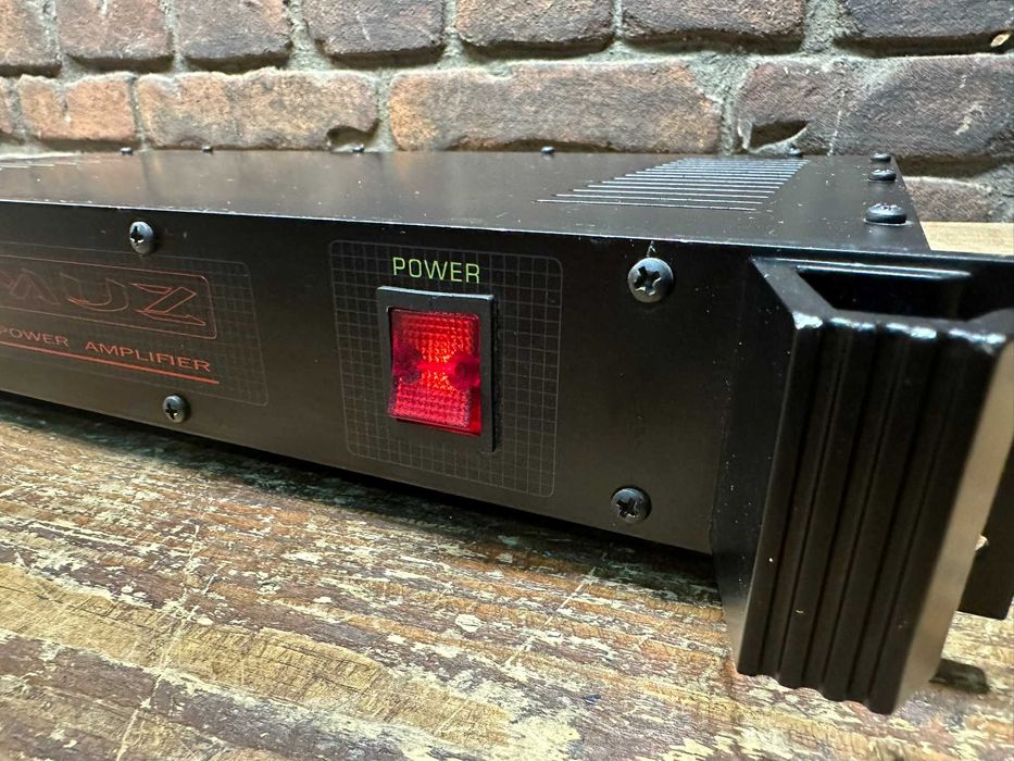 Wzmacniacz Końcówka mocy Elmuz 2108M