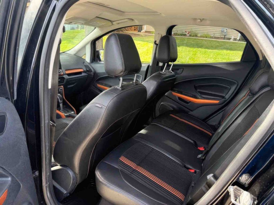 Ford EcoSport SES      2018