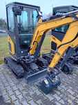 minikoparka w wadze 2 t New Holland E 18 D