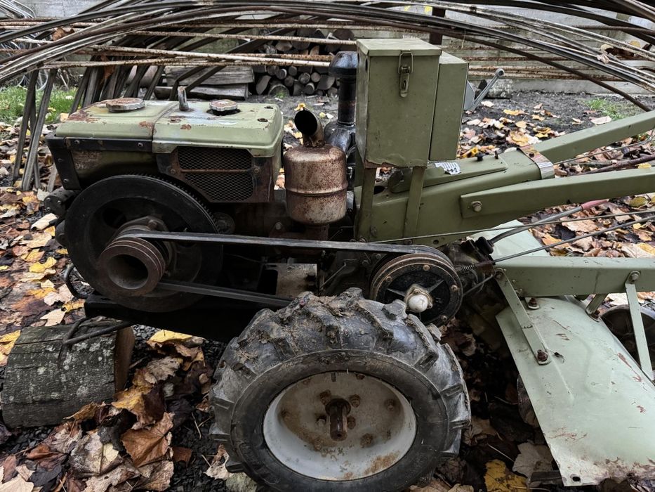 Мотоблок ,12 к.с