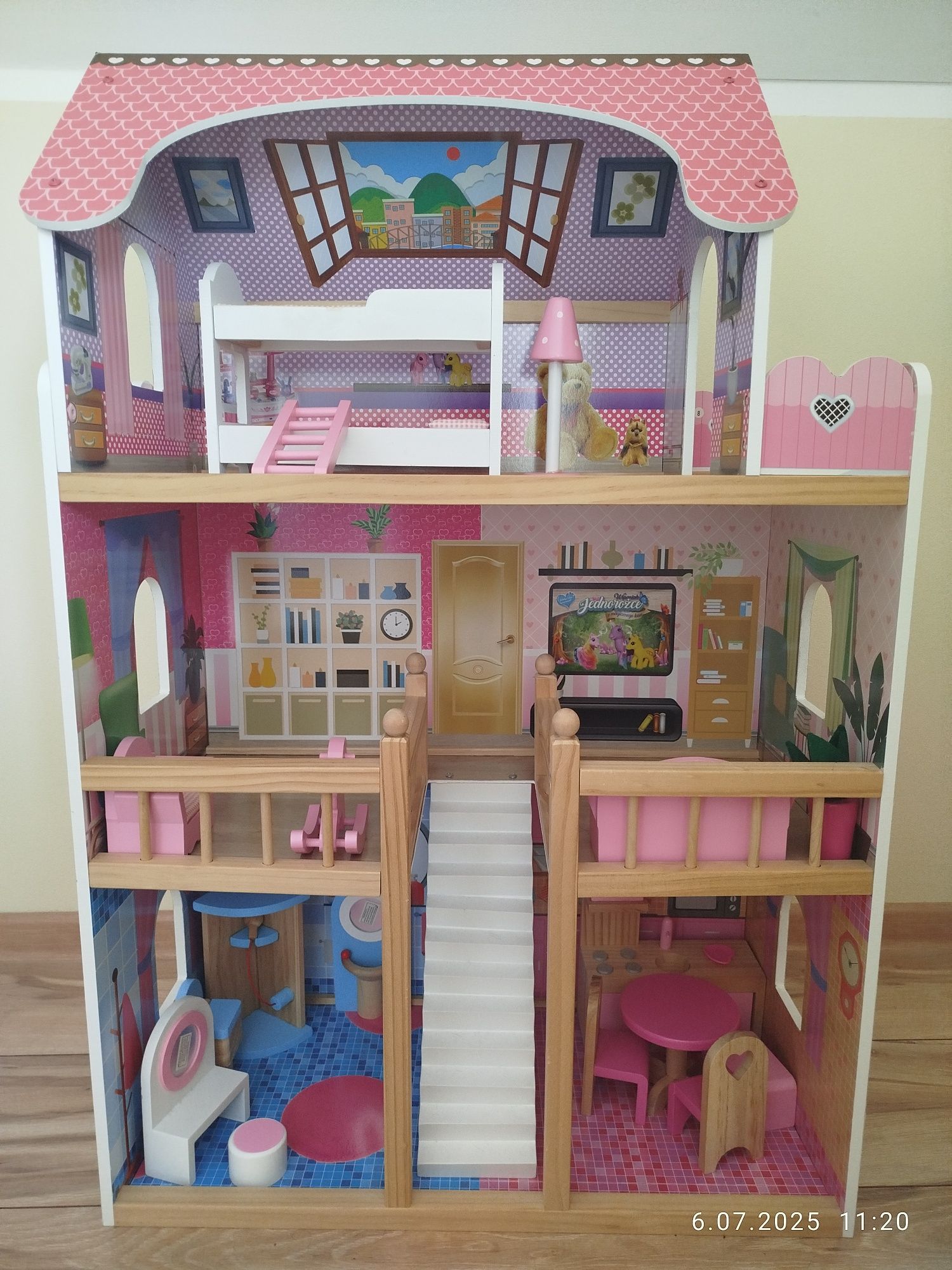 Domek dla lalek, drewniany domek dla lalek