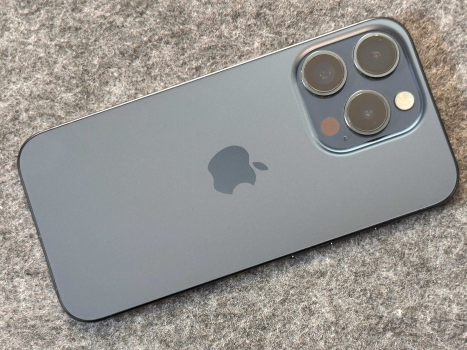 Piękny Apple iPhone 15 PRO 512GB 5G Gwar12m Kraków Starowiślna 50 RATY