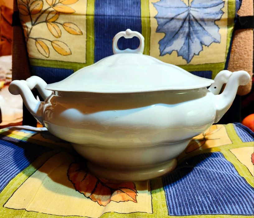 Waza do zupy porcelanowa Karolina PRL