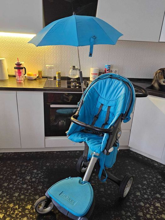 Продам дитячу коляску Stokke