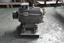 Motor elétrico trifásico 3 CV