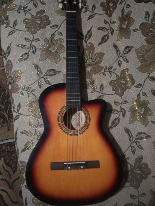 Гітара акустична + тюнер