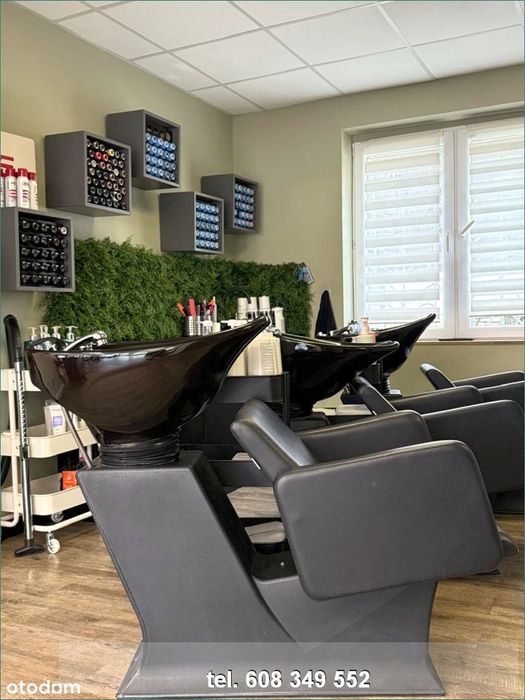 Na sprzedaż dobrze prosperujący salon fryzjerski - Okazja!