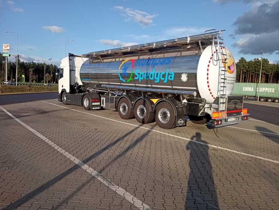 WYNAJEM CYSTERNA – 1 komora / 30 000l