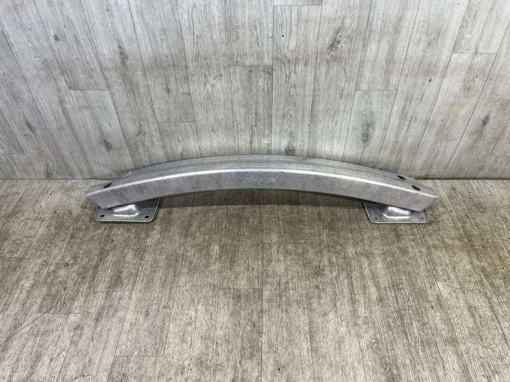 Усилитель заднего бампера Tesla Model 3 ( 2017 - 2022 г. ) Підсилювач