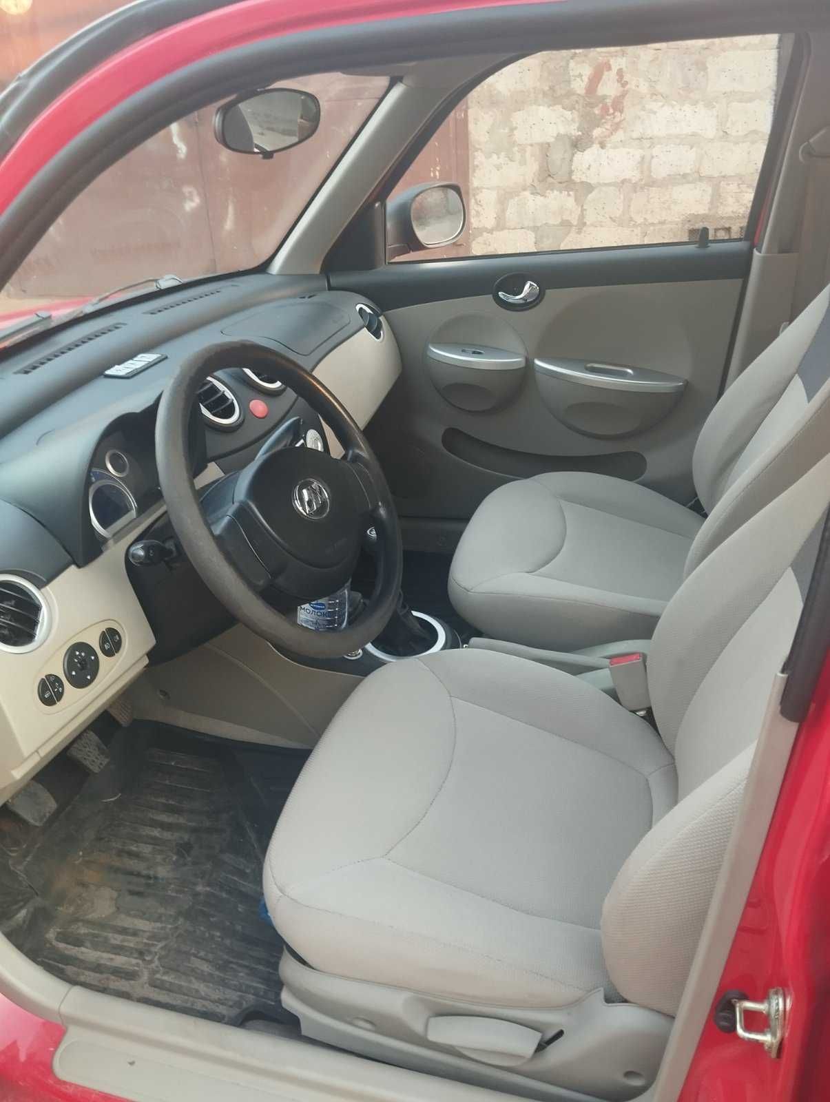 Продам машину Lifan 320