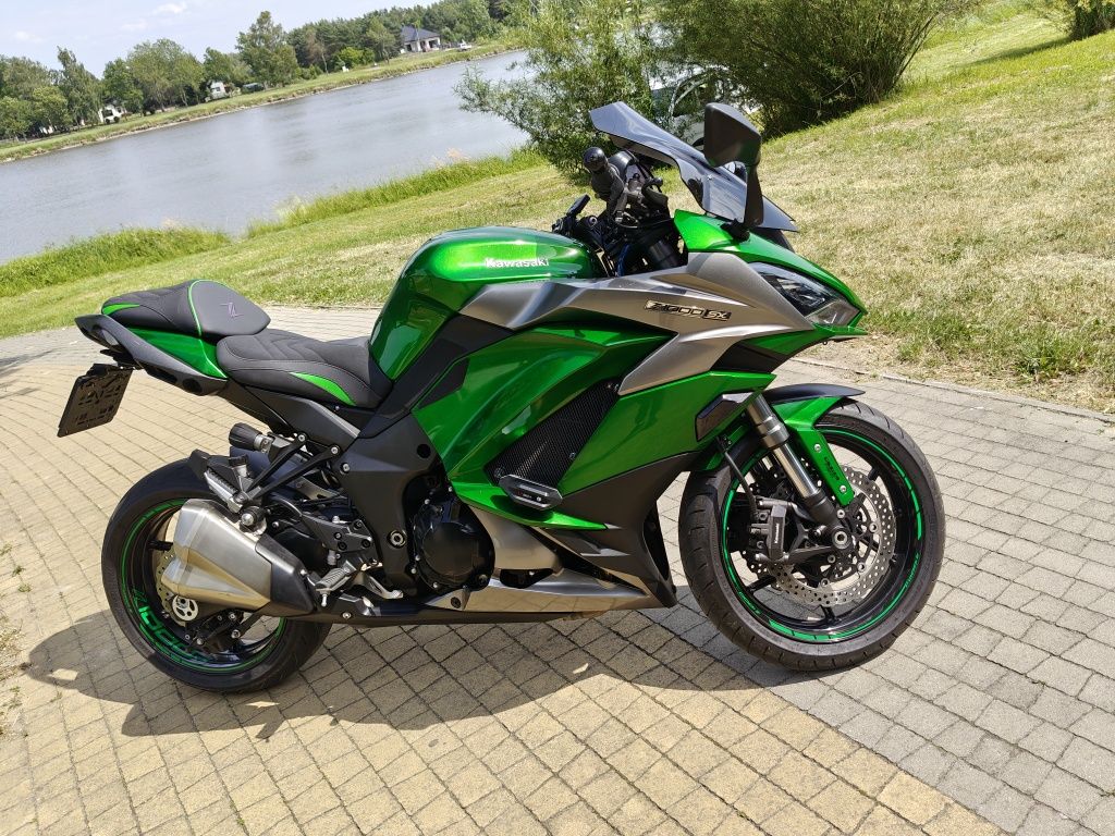 Kawasaki Z1000SX 2018 – 3 kufry, crash pady, gotowy do jazdy!

Na sprz