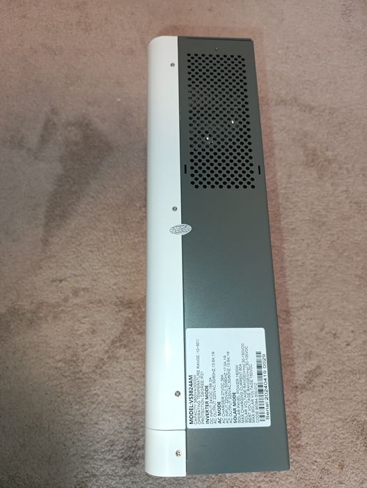 Techfine VS3824AM 3800VA/3000W 24V гібридний інвертор