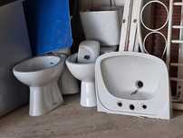 Conjunto de loiças de casa de banho