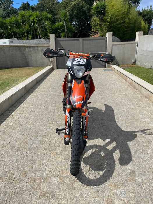 KTM 2T - EXC 200 (matriculada)