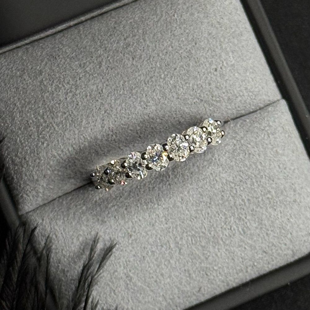 !!НОВИНКА!! Каблучка напівдоріжка з діамантами(муассанітами) 2.1ct