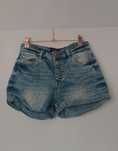 Błękitne spodenki jeansowe Sinsay DIY handmade