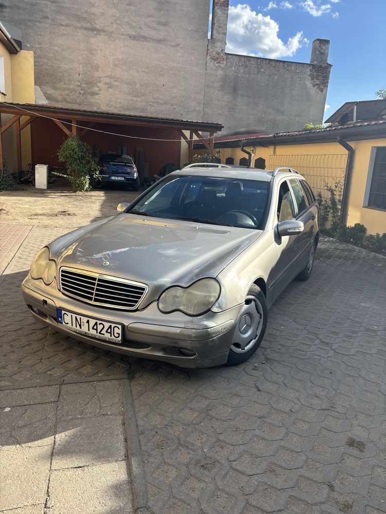 Mercedes 2.2 CDI kombi  !!OPIS!! HAK