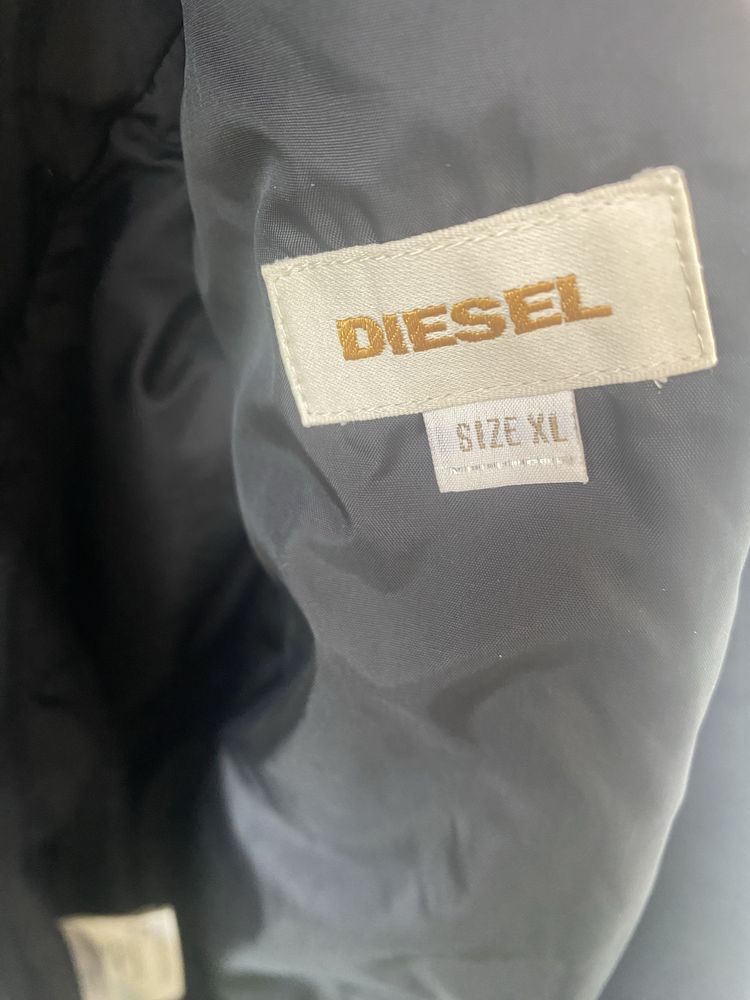Винтажная куртка бренда Diesel