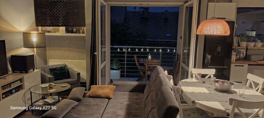 Duże mieszkanie 2 poziomowe z balkonem+duży strych+miejsce w garażu