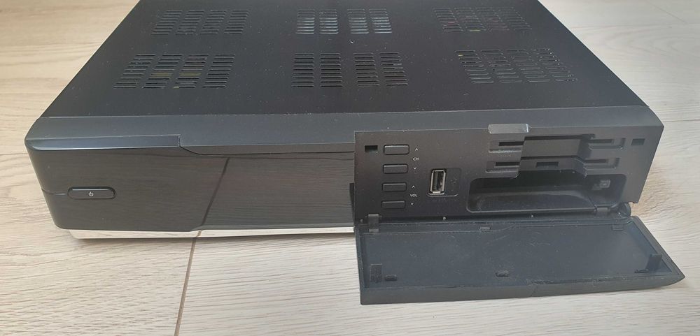 Openbox SX9 Combo HD – супутниковий ресивер з HDD диском