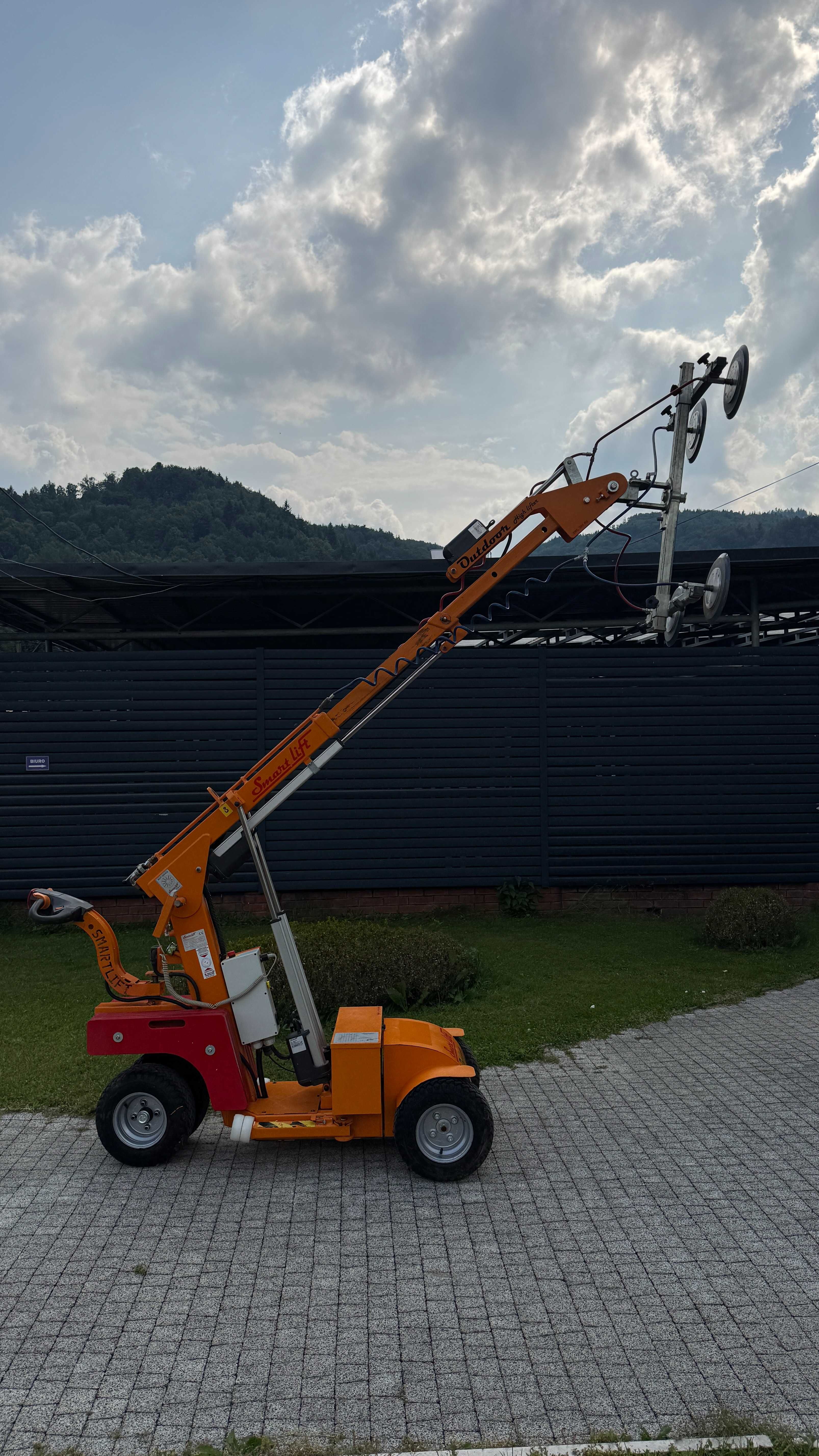Podnośnik, manipulator do szkła, szyb, płyt Smartlift udźwig 380 pilot