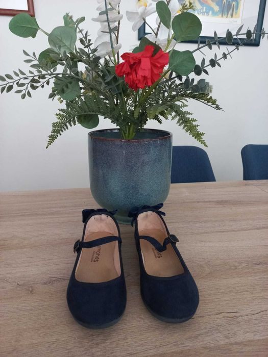Pisamonas - Sapatos Merceditas fivela laço traseiro veludo