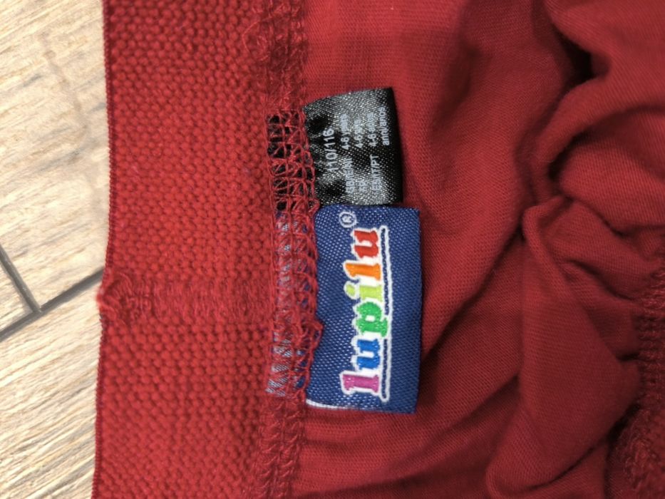 Spódniczka czerwona dziewczęca