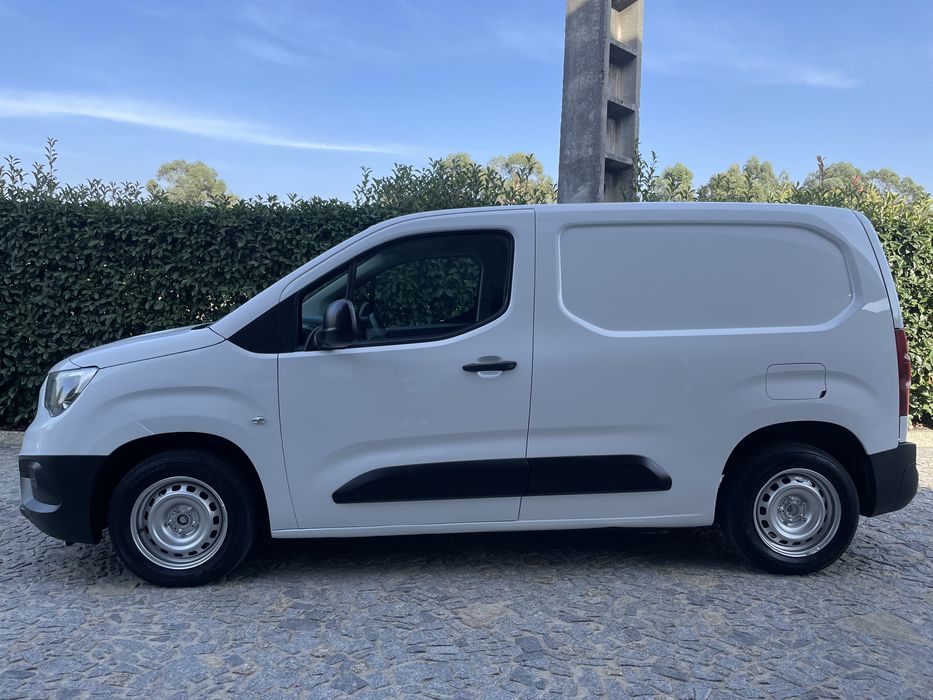 2020 - Opel combo 1.6 cdti (IVA dedutivel)